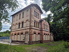 min 892 11.jpg